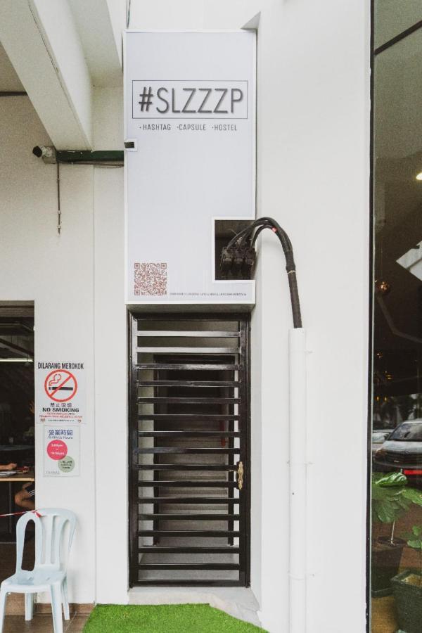 Hashtag.Capsule.Hostel Johor Bahru Kültér fotó