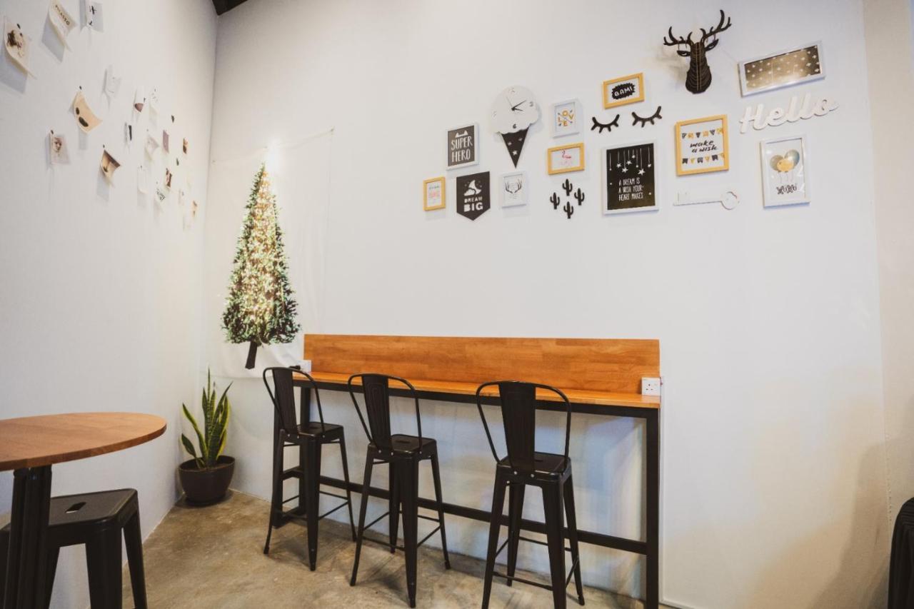 Hashtag.Capsule.Hostel Johor Bahru Kültér fotó