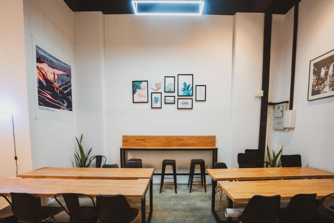 Hashtag.Capsule.Hostel Johor Bahru Kültér fotó